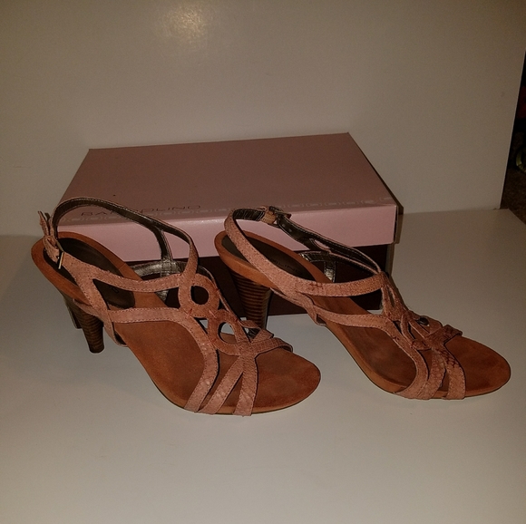Bandolino medium orange high heel sandal size 9 - Picture 3 of 7